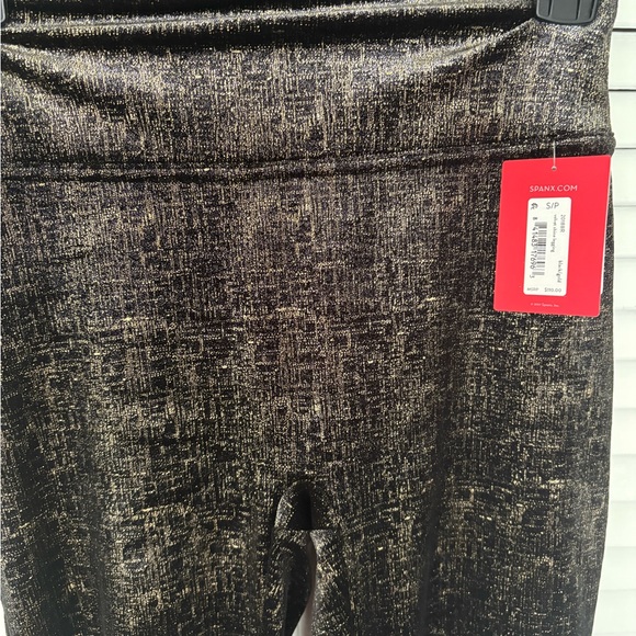 NWT SPANX Velvet Shine Leggings Size Small - Picture 6 of 8